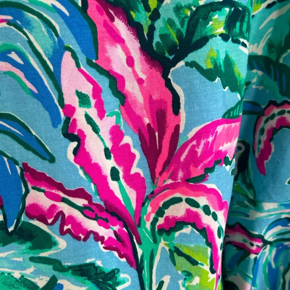 Lilly Pulitzer Porto Blue Fontaine Tropical Toucan Floral Top LARGE NWOT - Picture 5 of 15